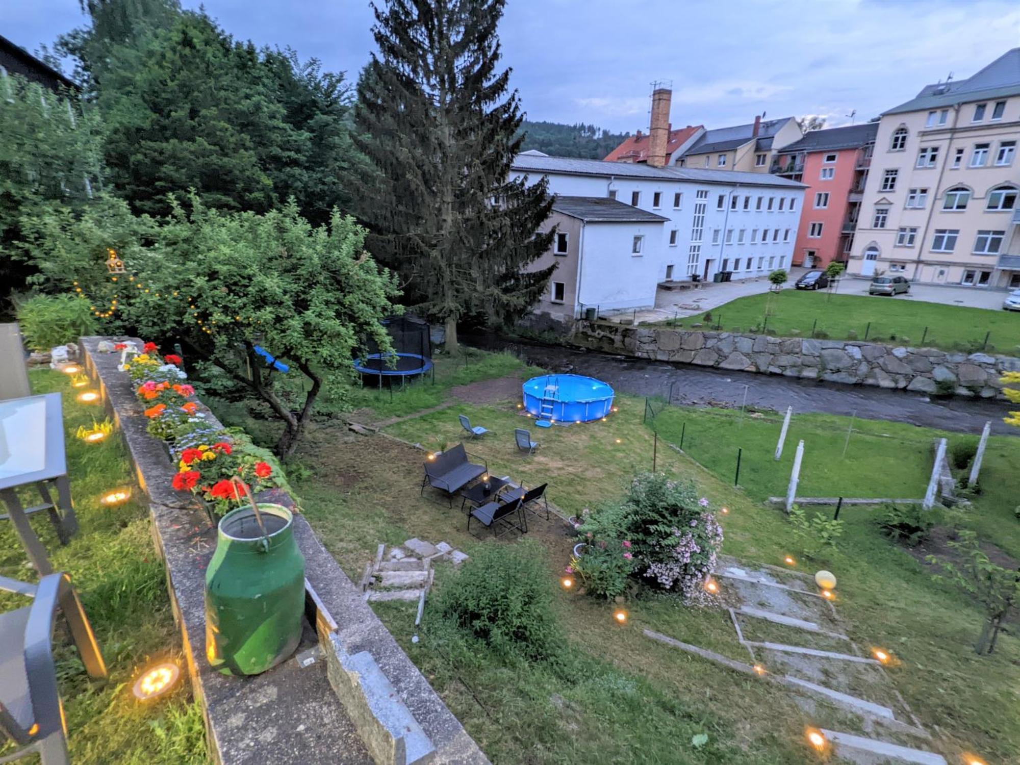 Hw2B - Urlaubsmagie - Wohlfuehlwohnung Mit Balkon, Pool, Sauna & Terrasse Sebnitz Exterior foto