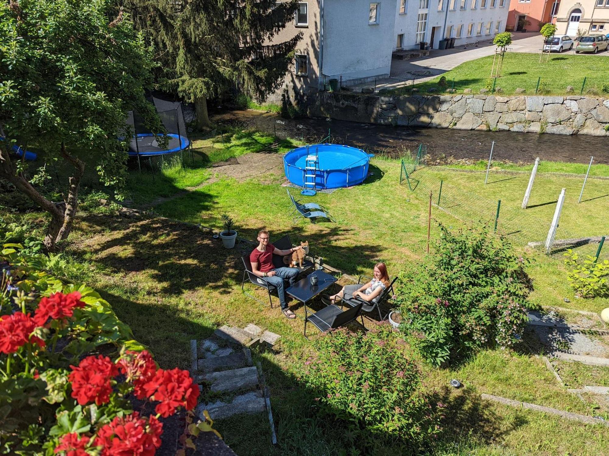 Hw2B - Urlaubsmagie - Wohlfuehlwohnung Mit Balkon, Pool, Sauna & Terrasse Sebnitz Exterior foto